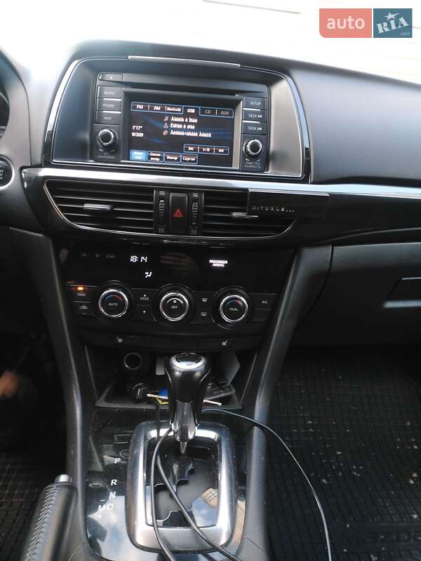 Седан Mazda 6 2012 в Киеве