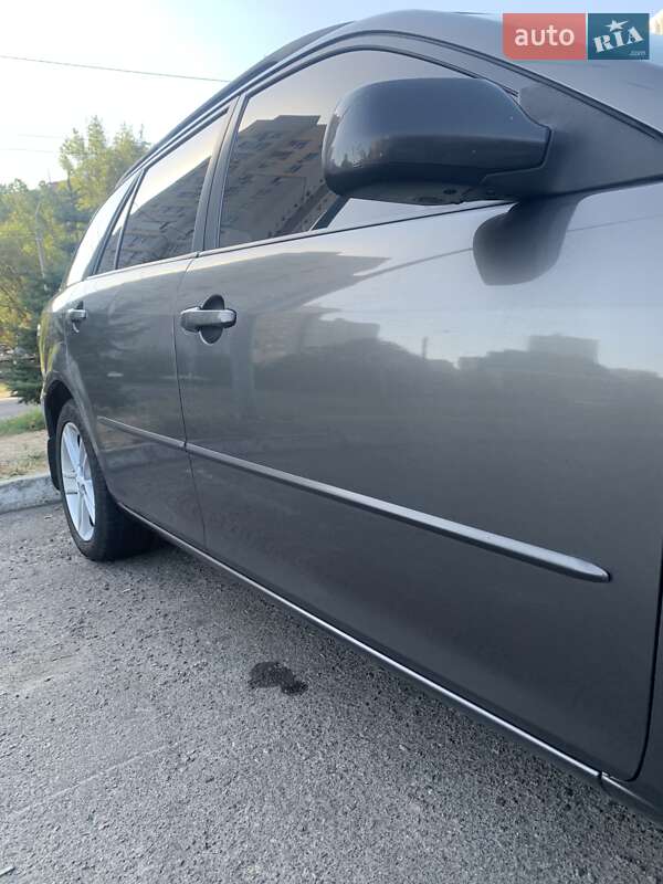 Универсал Mazda 6 2007 в Днепре