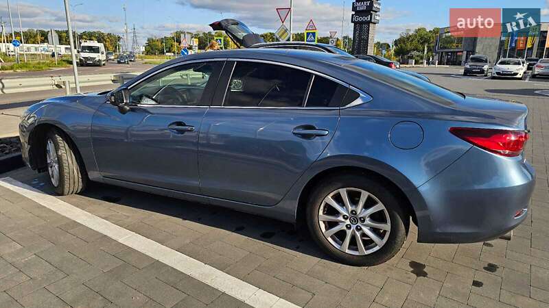 Седан Mazda 6 2014 в Луцьку