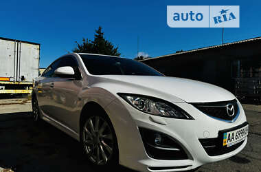 Седан Mazda 6 2010 в Киеве