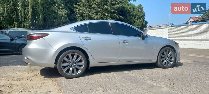 Седан Mazda 6 2018 в Львове