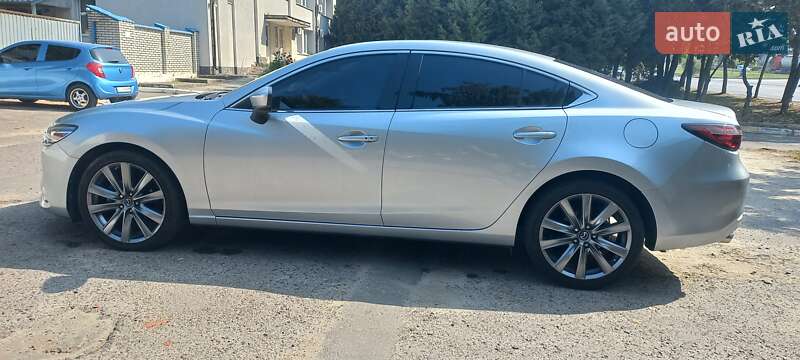 Седан Mazda 6 2018 в Львове