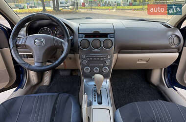 Лифтбек Mazda 6 2004 в Киеве