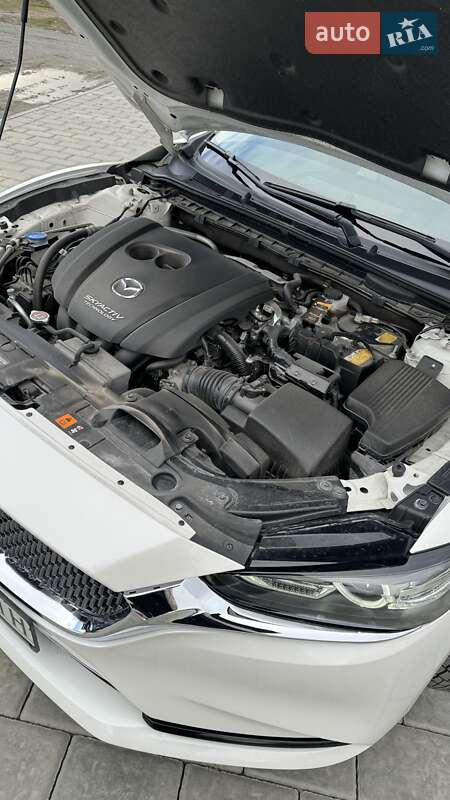 Седан Mazda 6 2018 в Ровно