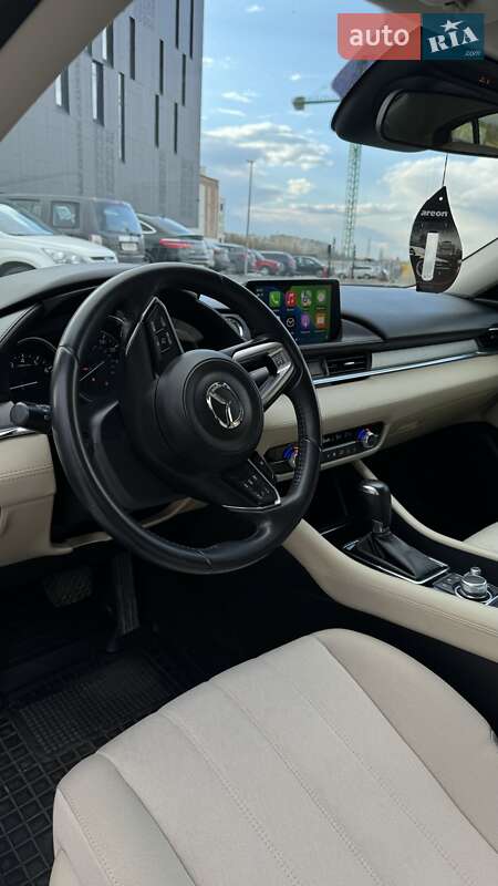 Седан Mazda 6 2018 в Ровно
