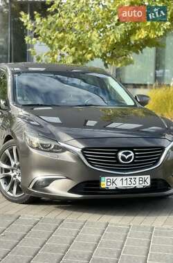 Седан Mazda 6 2016 в Ровно