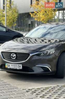 Седан Mazda 6 2016 в Ровно