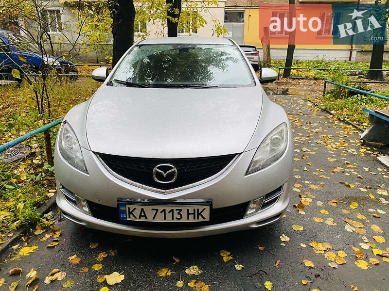 Лифтбек Mazda 6 2008 в Киеве