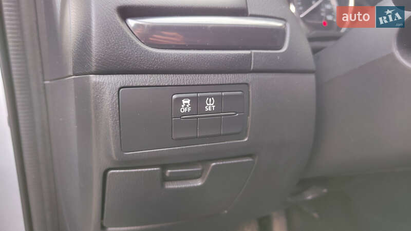 Седан Mazda 6 2013 в Дрогобичі