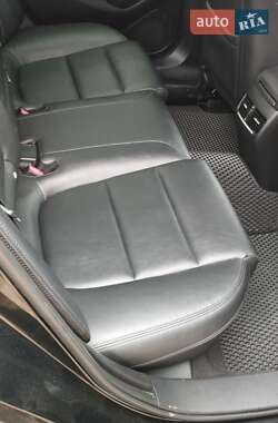 Седан Mazda 6 2013 в 