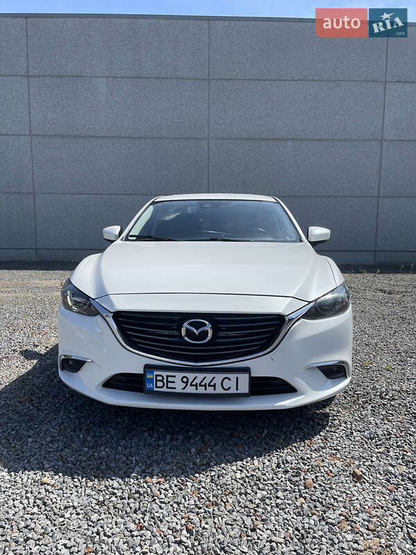 Седан Mazda 6 2016 в Миколаєві