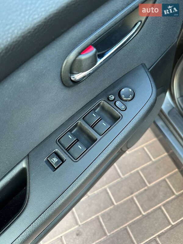 Седан Mazda 6 2010 в Сарнах фото 17 Седан Mazda 6 2010 в Сарнах