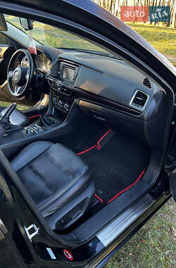 Универсал Mazda 6 2013 в 