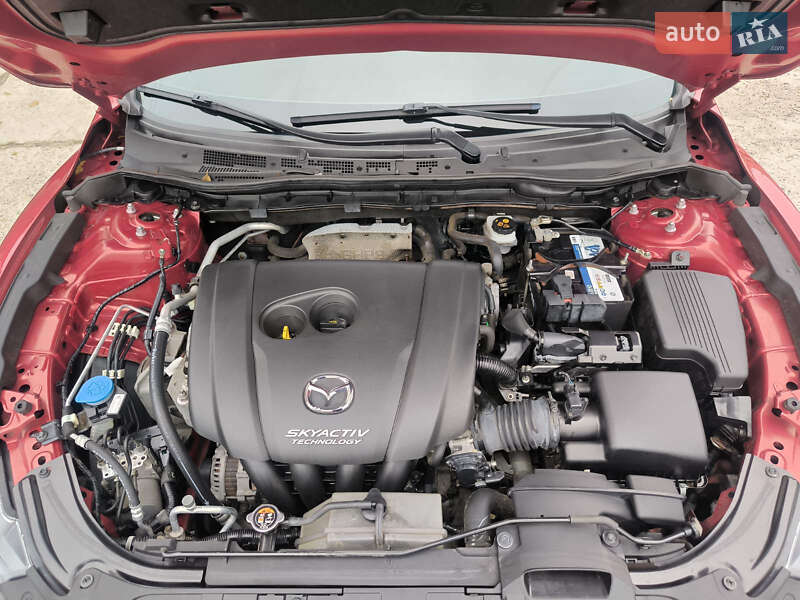 Седан Mazda 6 2015 в Дніпрі