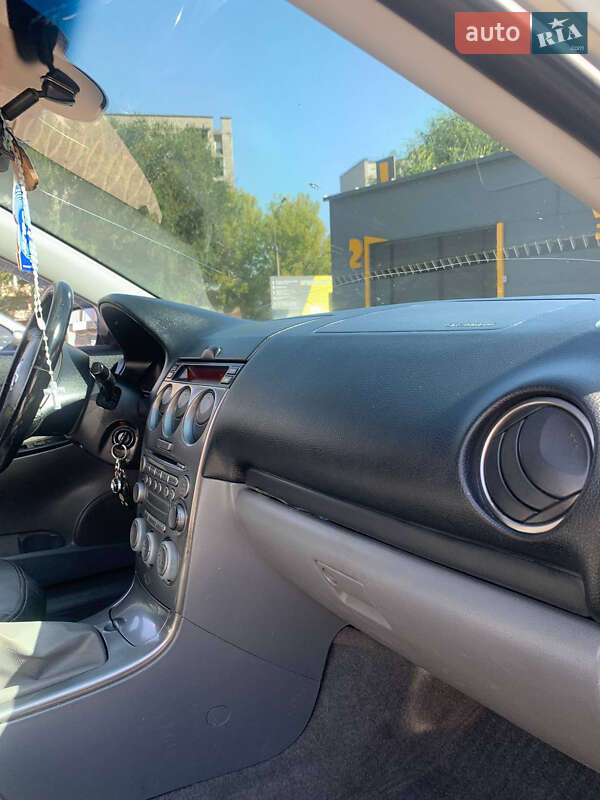 Седан Mazda 6 2003 в Каменском