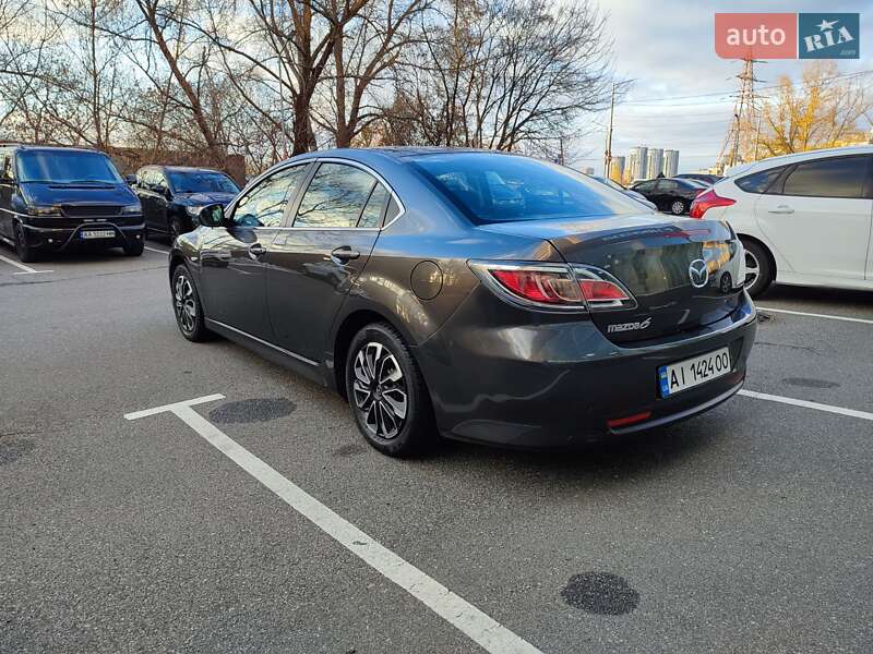 Седан Mazda 6 2010 в Киеве