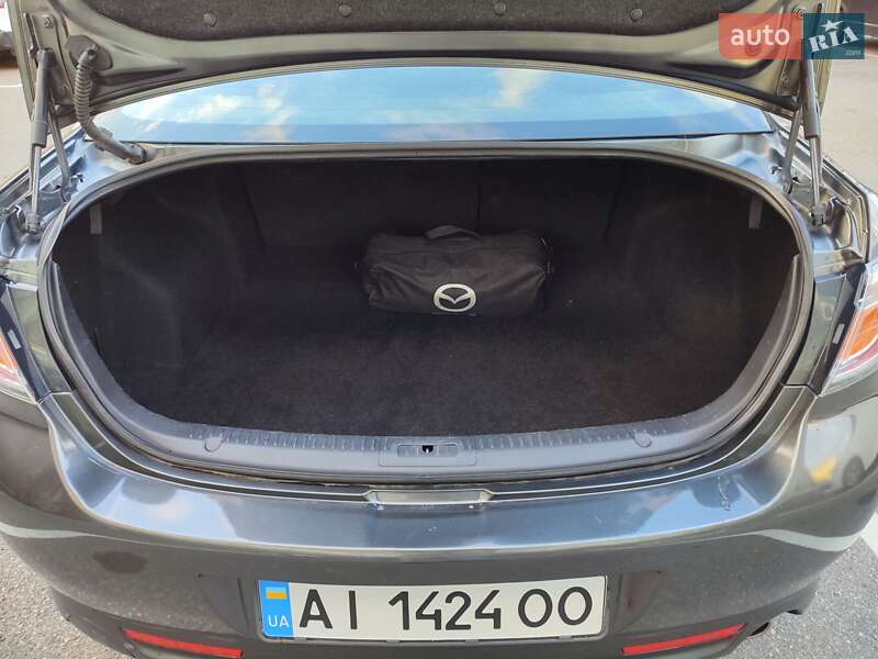 Седан Mazda 6 2010 в Киеве