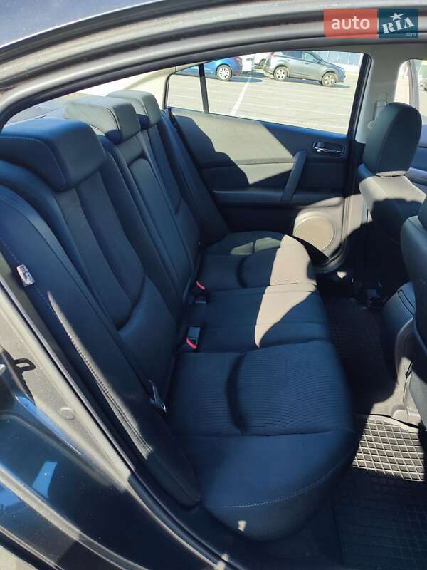 Седан Mazda 6 2010 в Киеве