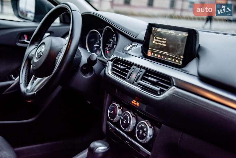 Седан Mazda 6 2016 в Калуше