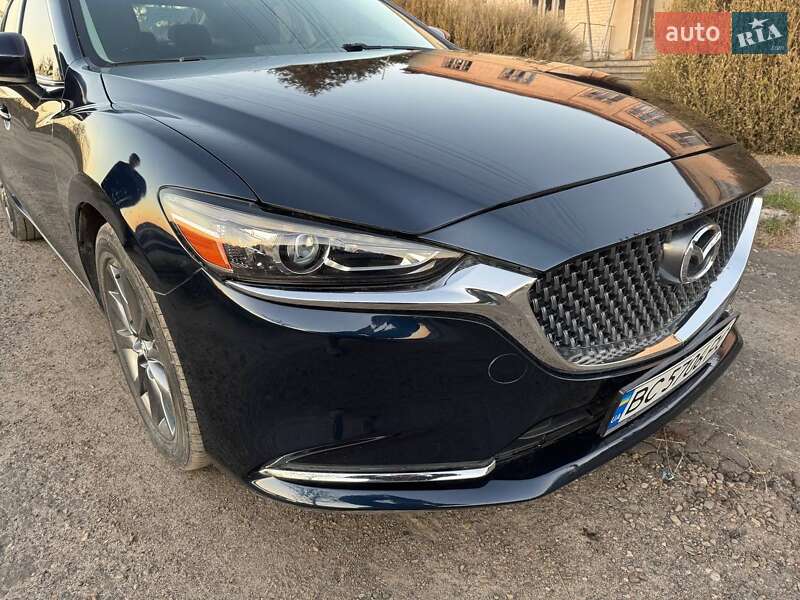 Седан Mazda 6 2018 в Львове