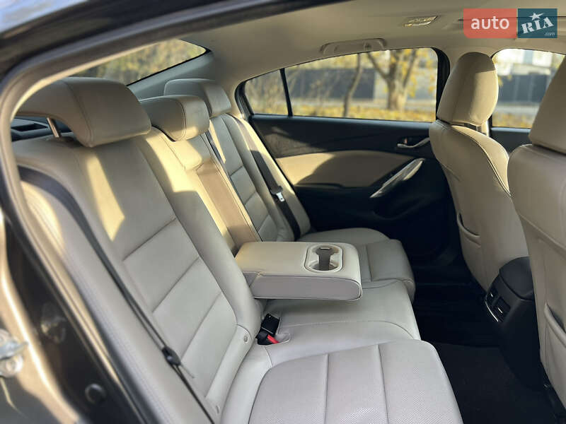 Седан Mazda 6 2017 в Киеве