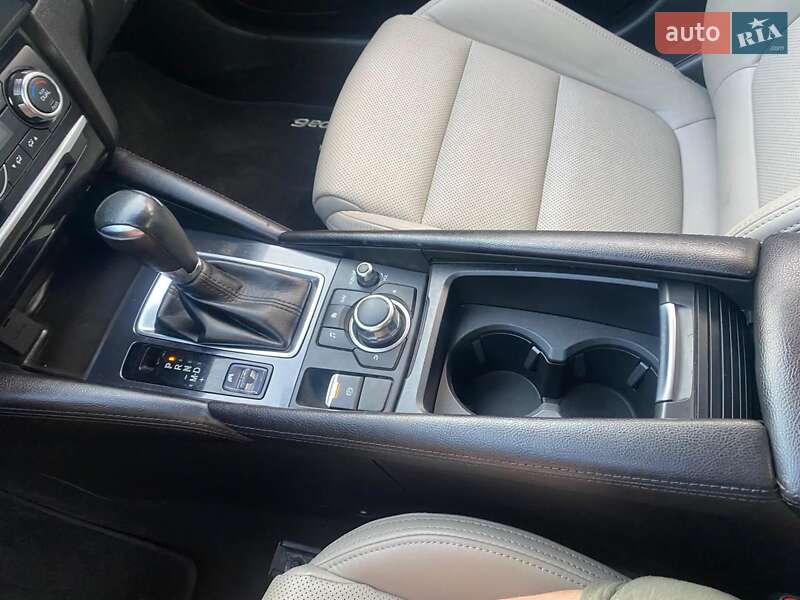 Седан Mazda 6 2016 в Светловодске