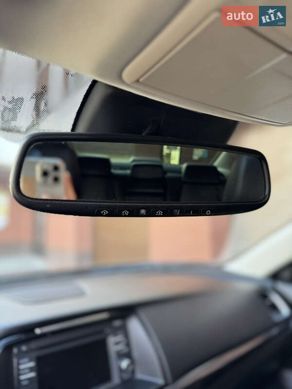 Седан Mazda 6 2013 в Ивано-Франковске