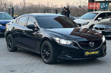 Седан Mazda 6 2015 в Чернівцях