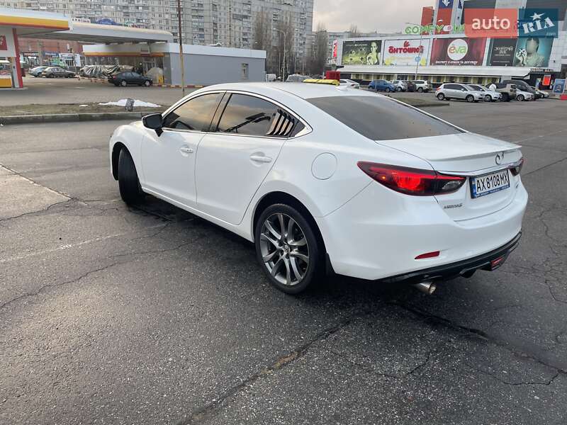 Седан Mazda 6 2015 в Харькове