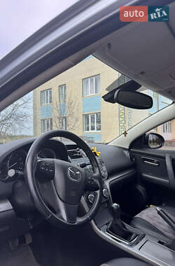 Седан Mazda 6 2010 в 