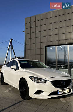 Седан Mazda 6 2015 в Тячеве