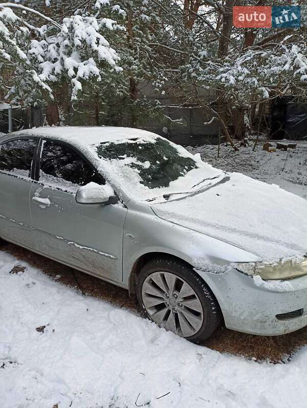 Седан Mazda 6 2002 в Черновцах
