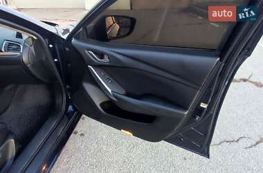 Седан Mazda 6 2015 в 