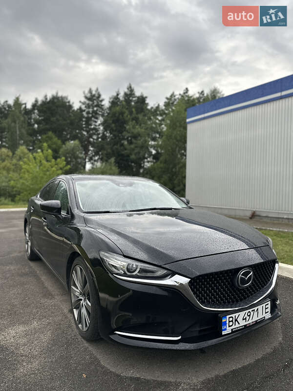 Седан Mazda 6 2018 в Львові