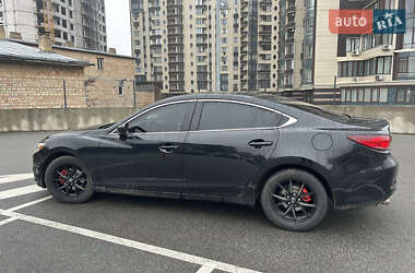 Седан Mazda 6 2016 в Киеве