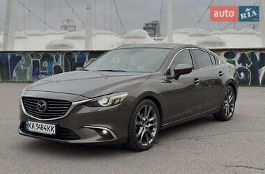 Седан Mazda 6 2015 в Киеве