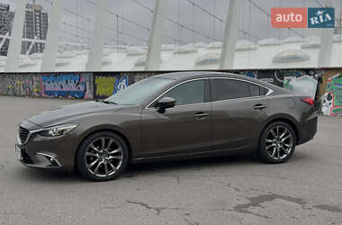 Седан Mazda 6 2015 в Киеве