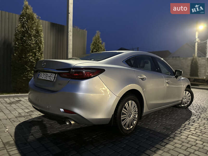 Седан Mazda 6 2018 в Кропивницком
