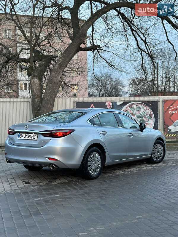 Седан Mazda 6 2018 в Кропивницком