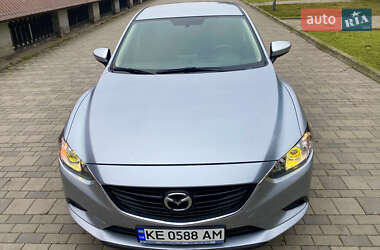 Седан Mazda 6 2015 в Днепре