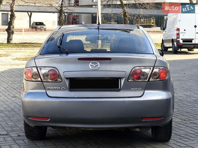 Лифтбек Mazda 6 2004 в Днепре