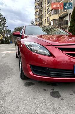 Седан Mazda 6 2011 в 