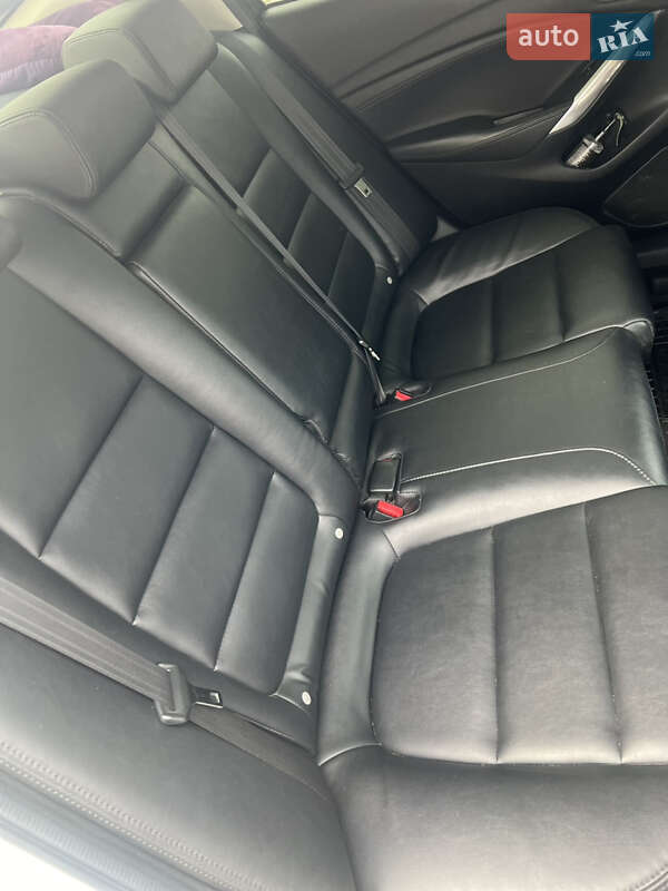 Седан Mazda 6 2014 в Конотопе