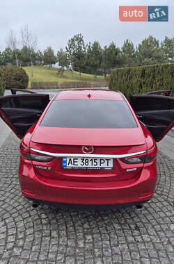 Седан Mazda 6 2016 в 