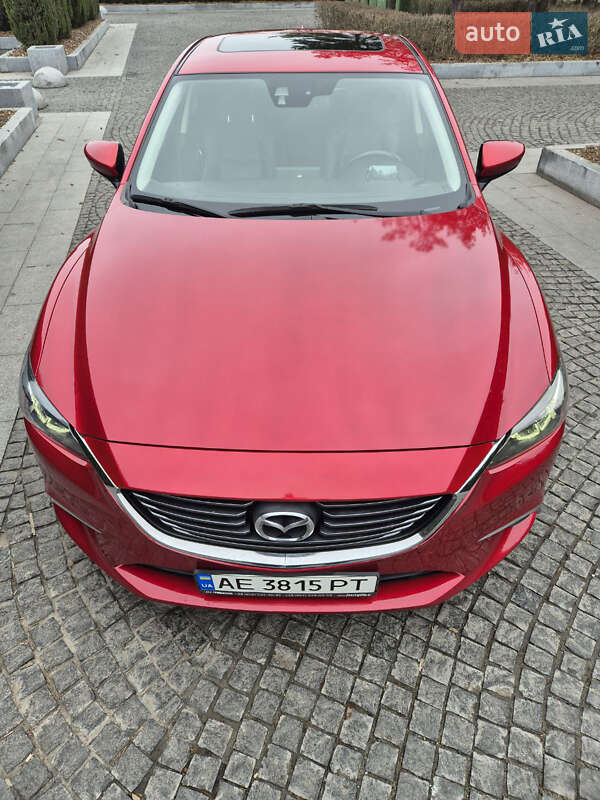 Седан Mazda 6 2016 в Днепре