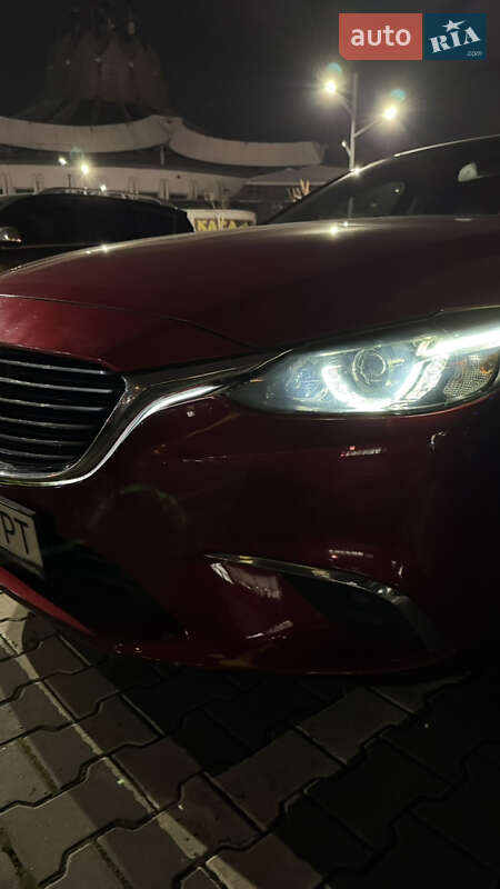 Седан Mazda 6 2016 в Днепре