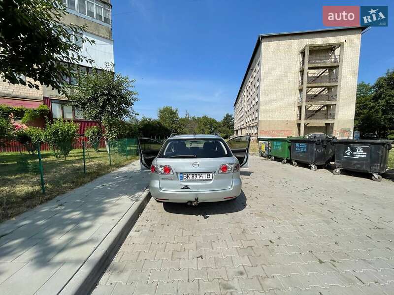 Універсал Mazda 6 2005 в Чернівцях