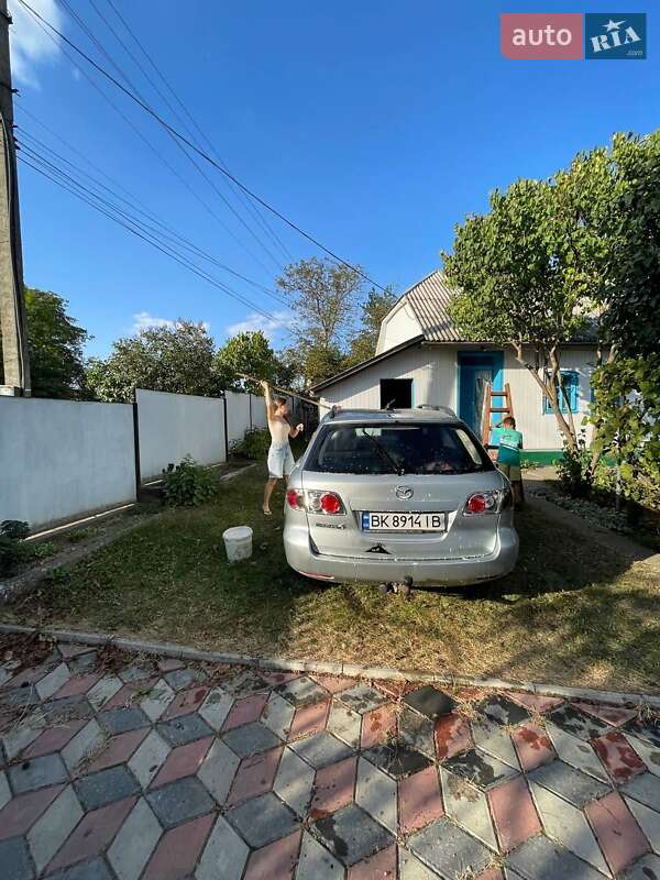 Універсал Mazda 6 2005 в Чернівцях