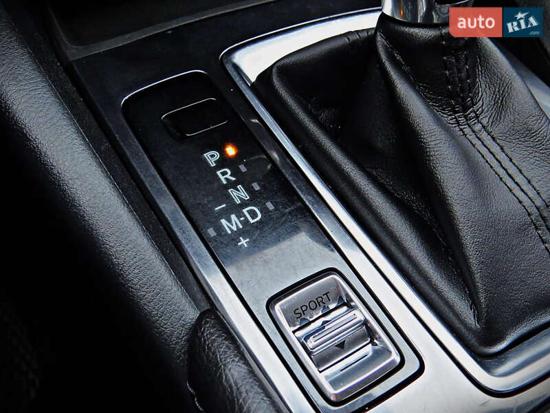 Седан Mazda 6 2014 в Золотоноше