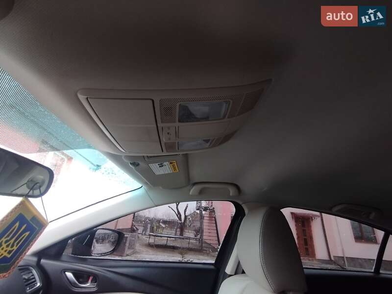 Седан Mazda 6 2014 в Львові